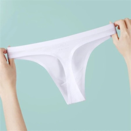 Sexy Mens Seamless Thong Ice Ultra Thin Sports Fitness Bulge Pouch G-s