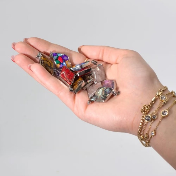 Steel Cased Pendant Diamonds - 12 Assorted Gemstone Chips & Shells