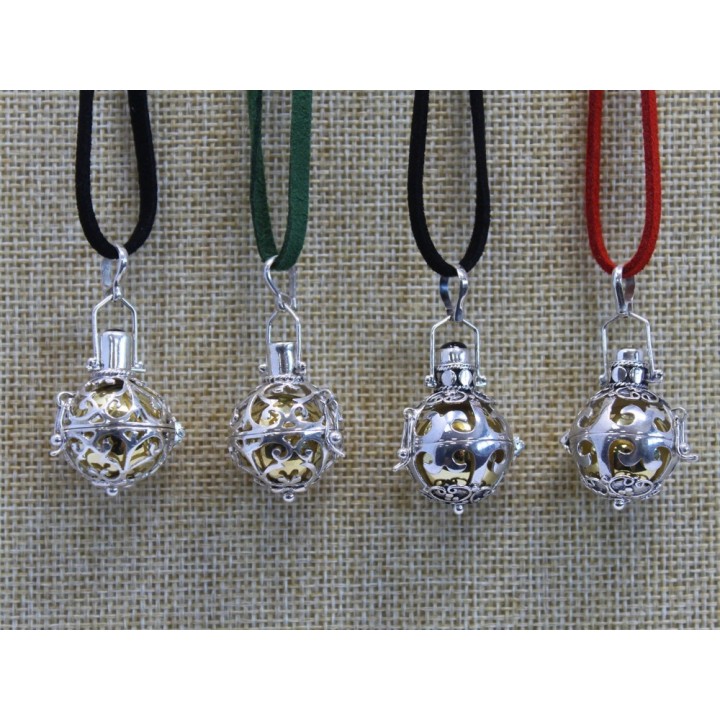 Silver Angel Bell - Night-time - 18mm